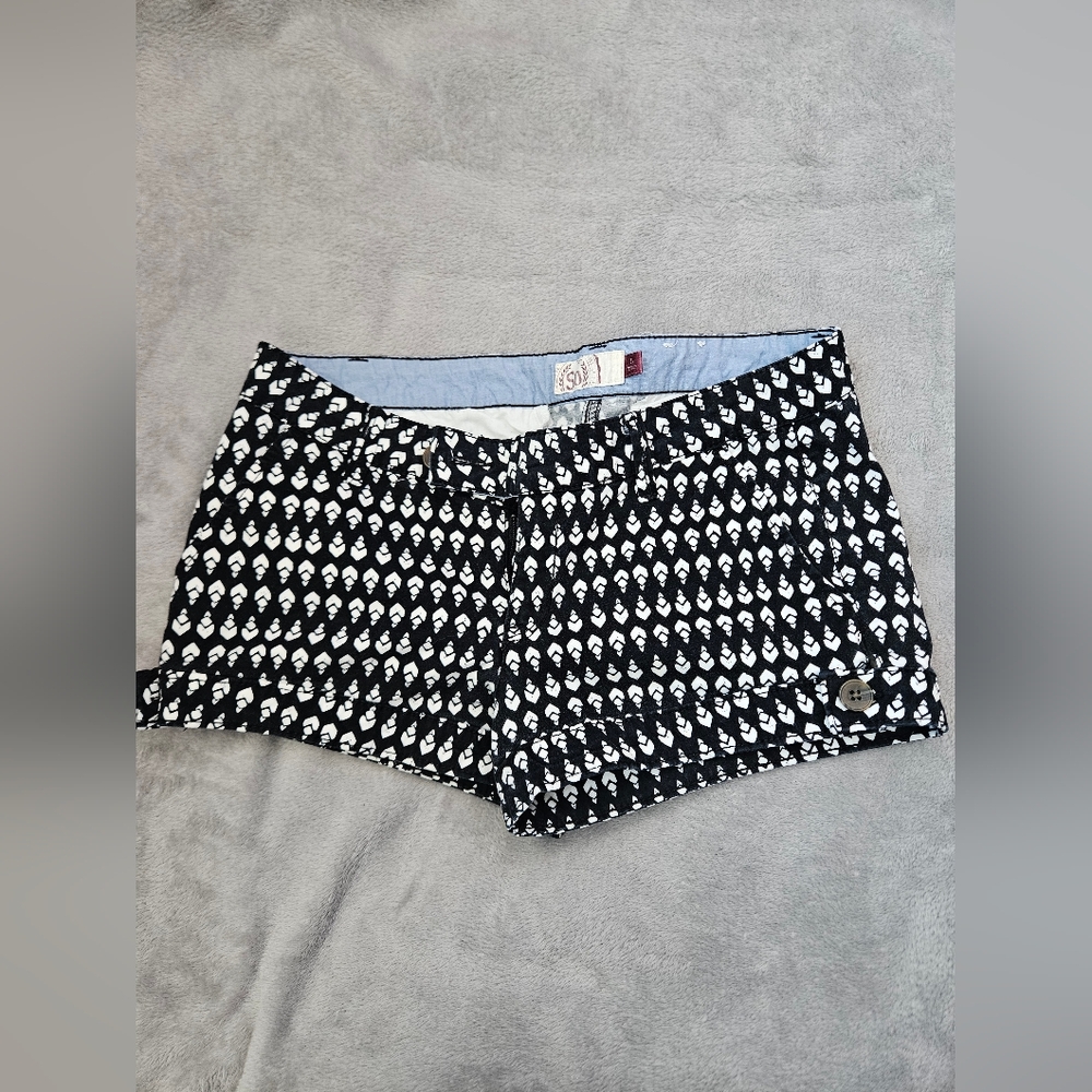 SO Black and White High Waist Women Shorts